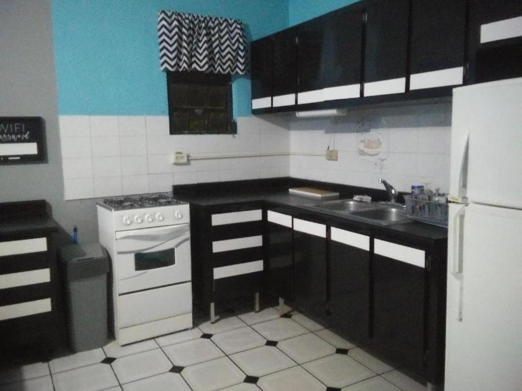 Labadie Apartment Aguadilla Buitenkant foto